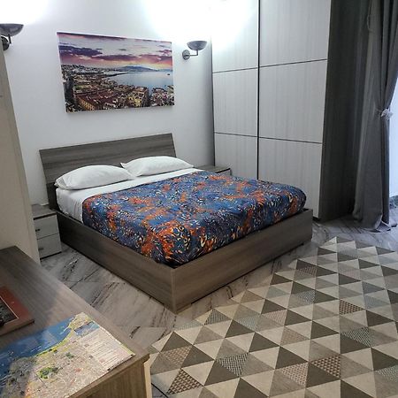 La Dimora Di Toto Ξενοδοχείο Νάπολη Εξωτερικό φωτογραφία
